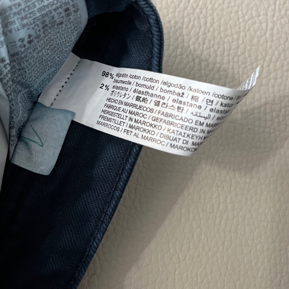 NWT - Zara Women’s High Waist Denim Bermuda Short - Size 31 - Picture 8 of 8